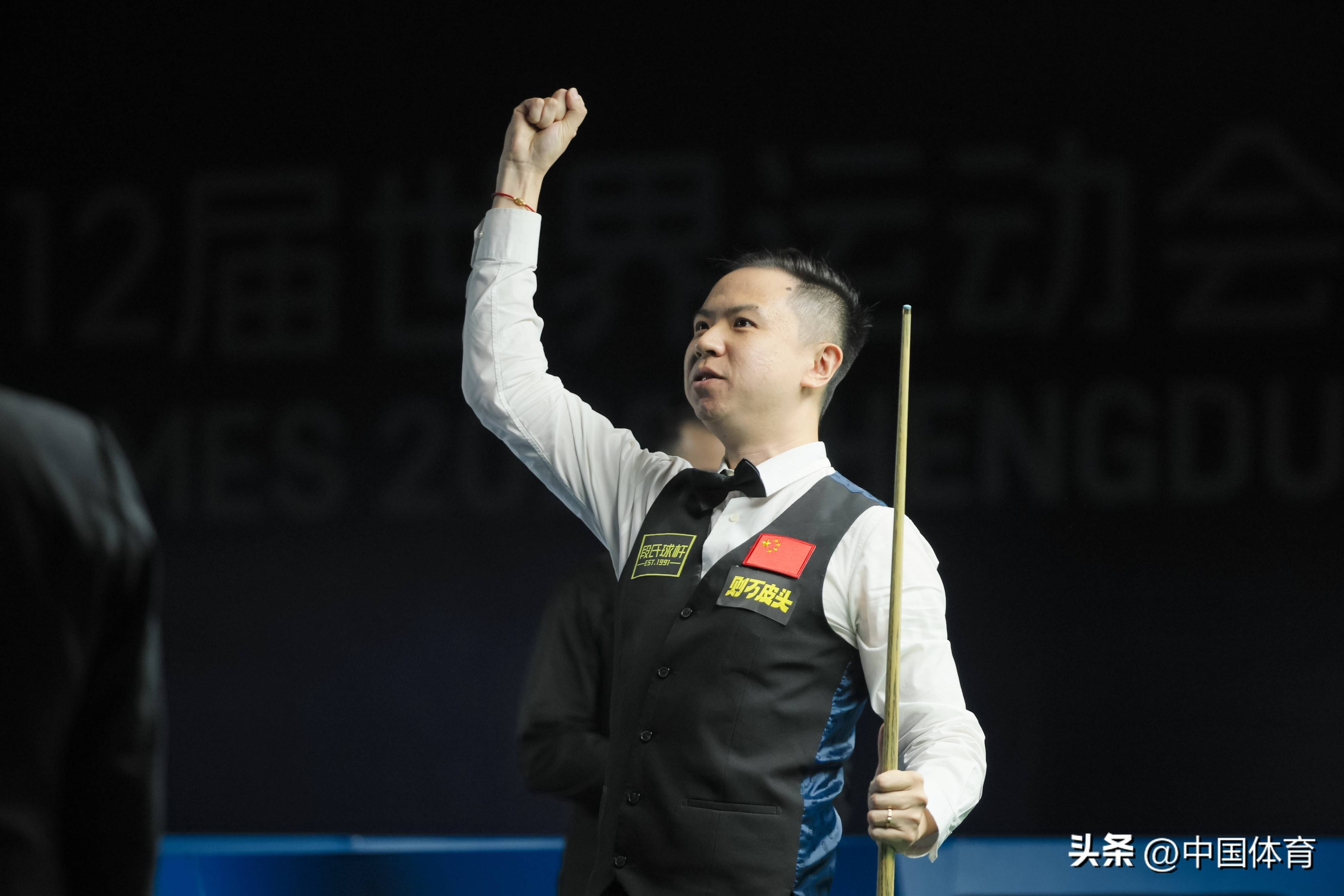 现出色表现 现出色表现